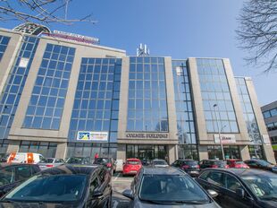 Corner Building in Antwerpen Berchem