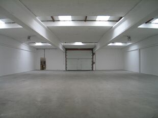 Het betreft verschillende units in het bedrijvenpark De Delften te Westmalle. Deze locatie is eenvoudig bereikbaar via de afrit Zoersel op de E34 (Antwerpen-Turnhout) ofwel de afrit Brecht op de E19 (Antwerpen-Breda).
Oppervlaktes beschikbaar vanaf 825