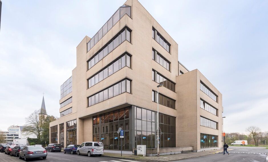 Singel Building in Antwerpen Berchem