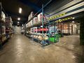 Op een strategische locatie in Schelle, aan de Molenberglei 9-11, bevindt zich dit industrieel gebouw dewelke een uitstekende ligging geniet nabij de A12 (Antwerpen - Brussel). Het gebouw heeft een totale oppervlakte van ca. 1920 m&sup2;, bestaande uit een ma