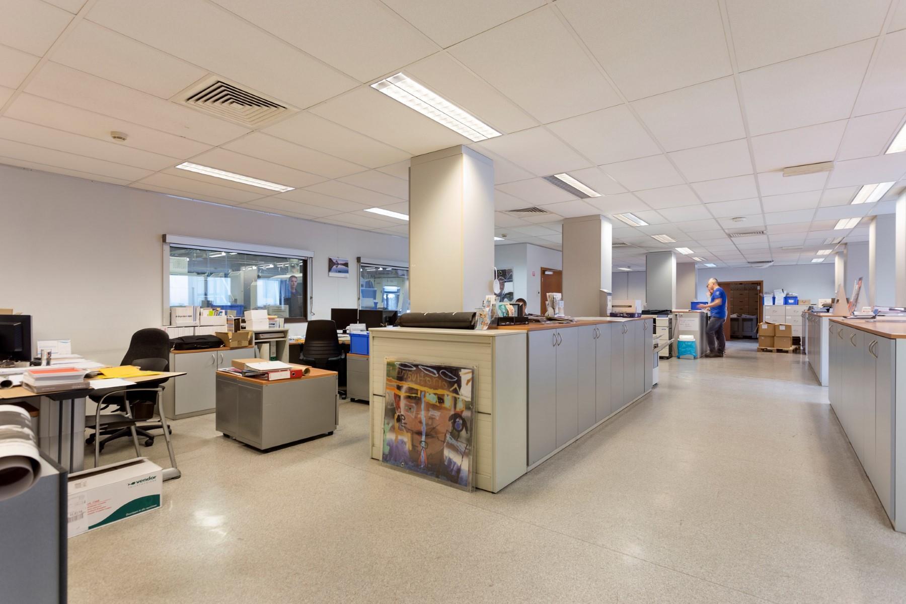 Bedrijfsgebouw te huur in Lier