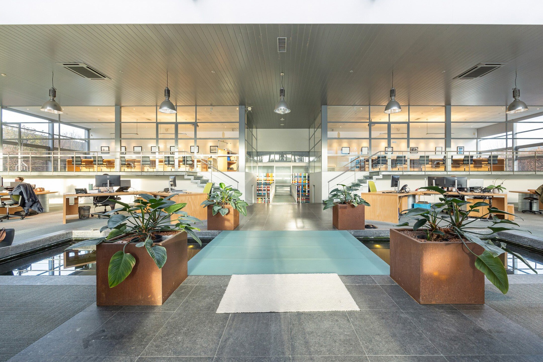 Bedrijfsgebouw te koop in Kalmthout