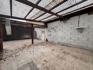Baanwinkel te koop in Brasschaat