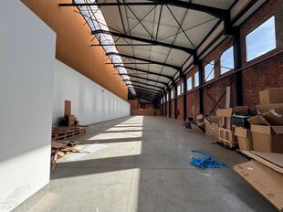 Bedrijfsgebouw te huur in Antwerpen