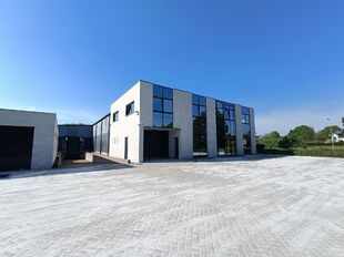 Bedrijfsgebouw te huur in Lier