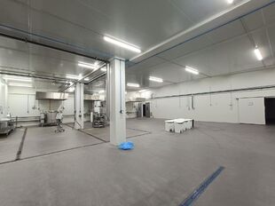 Bedrijfsgebouw te huur in Ranst