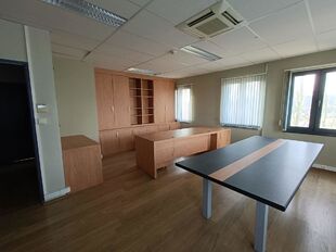 Bedrijfsgebouw te koop in Heist-op-den-Berg