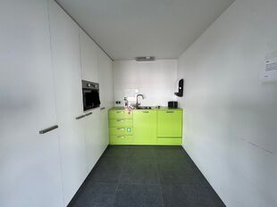 Bedrijfsgebouw te koop in Kapellen