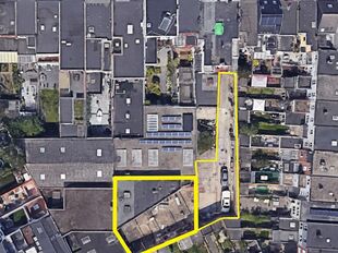 Gelegen in de Van Heetveldelei, bieden wij onderstaand gebouw voor gemengd gebruik te huur aan. Het pand is strategisch gelegen nabij op- en afritten van de Ring rond Antwerpen, wat ontsluiting biedt richting Brussel, de Kempen en Nederland. Openbaar verv