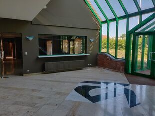 Gebouw voor gemengd gebruik te huur in Temse