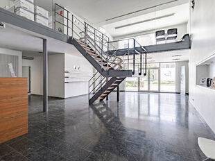 Gebouw voor gemengd gebruik te koop in Antwerpen Deurne