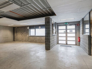 Gebouw voor gemengd gebruik te koop in Antwerpen Deurne