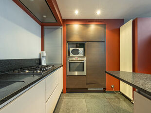 Gebouw voor gemengd gebruik te koop in Brasschaat