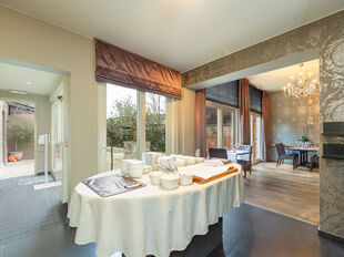 Gebouw voor gemengd gebruik te koop in Kapellen