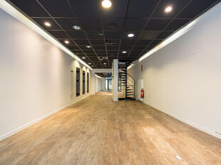 Gebouw voor gemengd gebruik te koop in Mortsel