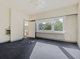 Gebouw voor gemengd gebruik te koop in Schoten