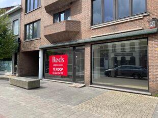 Individuele handelszaak te koop in Malle