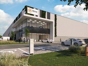 Het betreft de verhuur van een logistieke nieuwbouw-hub op een strategische locatie in het hart van North Sea Port, dewelke u vlot toegang geeft tot de binnenvaart en tot transport via de Noordzee. Daarnaast zijn de E40, E17 en E34 in een mum van tijd te