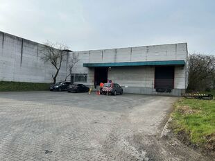 Industrieel gebouw te huur in Hoogstraten