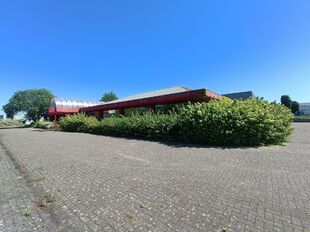 Industrieel gebouw te huur in Malle