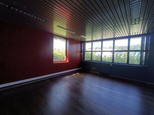 Industrieel gebouw te huur in Malle