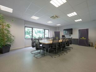Industrieel gebouw te huur in Turnhout
