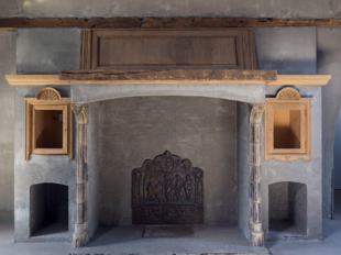 Het betreft de verhuur van een exclusieve kantoorruimte gelegen op de tweede verdieping van een historisch gebouw op topligging in de Meir 85, 2000 Antwerpen. De ruimte omvat ca. 925 m&sup2; en werd ingericht volgens het ontwerp van Raf Simons, wat resulteert