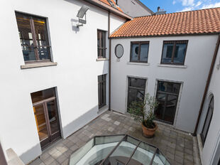 Kantoorgebouw te huur in Antwerpen