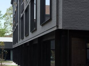 Kantoorgebouw te koop in Antwerpen
