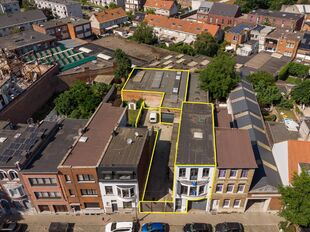 Kantoorgebouw te koop in Antwerpen Merksem
