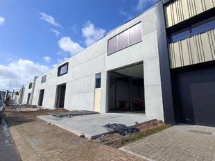 Kmo-unit te huur in Antwerpen Deurne