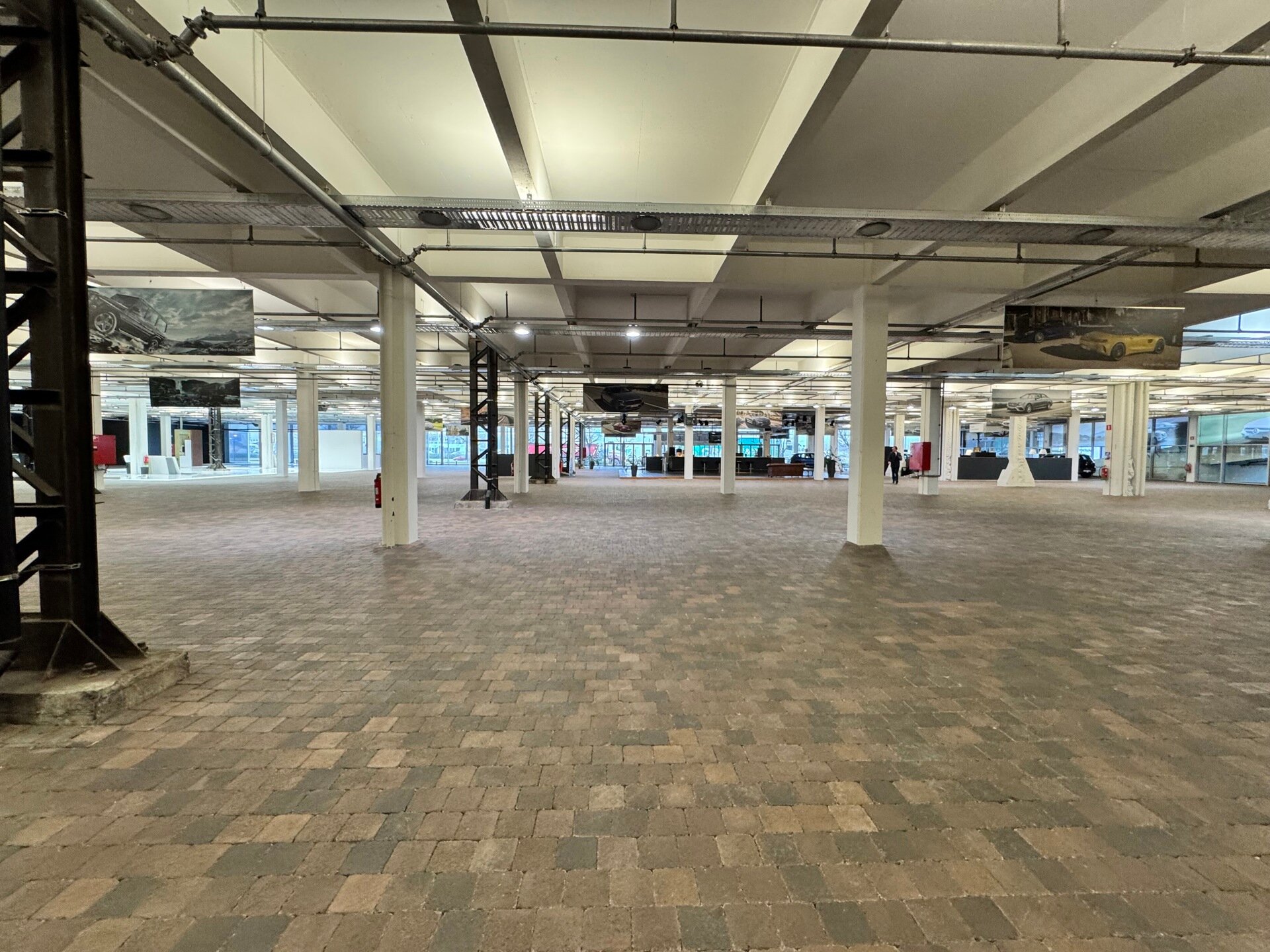 Gebouw voor gemengd gebruik te koop in Antwerpen
