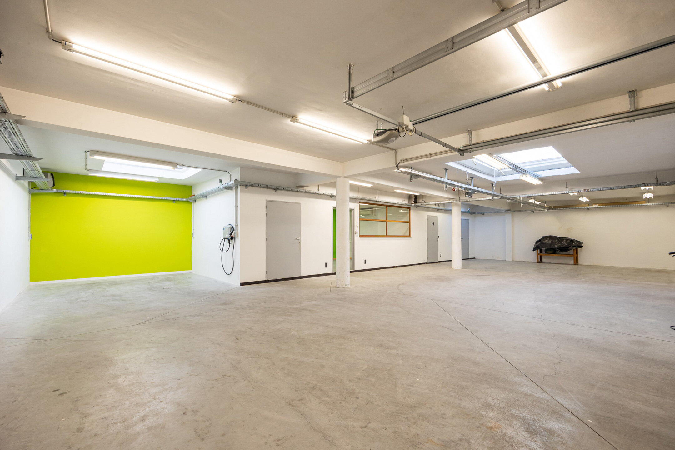 Gebouw voor gemengd gebruik te koop in Edegem