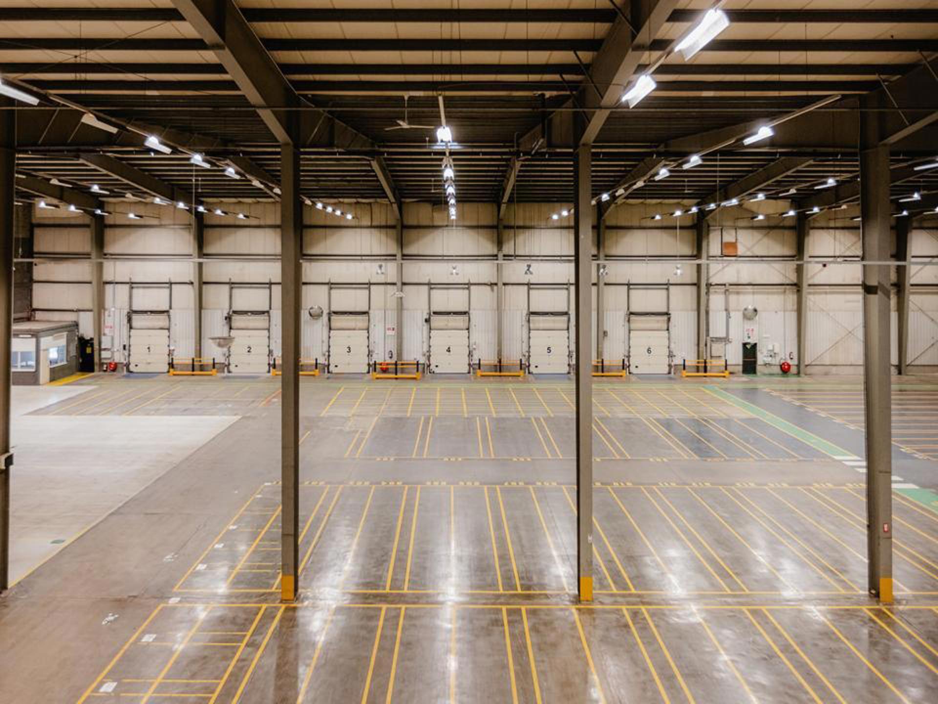 Het betreft de verhuur van een logistiek gebouw gelegen te Londerzeel.  site ligt nabij de A12 (Antwerpen - Brussel), de N16 (Mechelen - Sint-Niklaas) en de containerterminal van Willebroek. 

Het gebouw heeft een totale oppervlakte van ca. 11 315 m², be