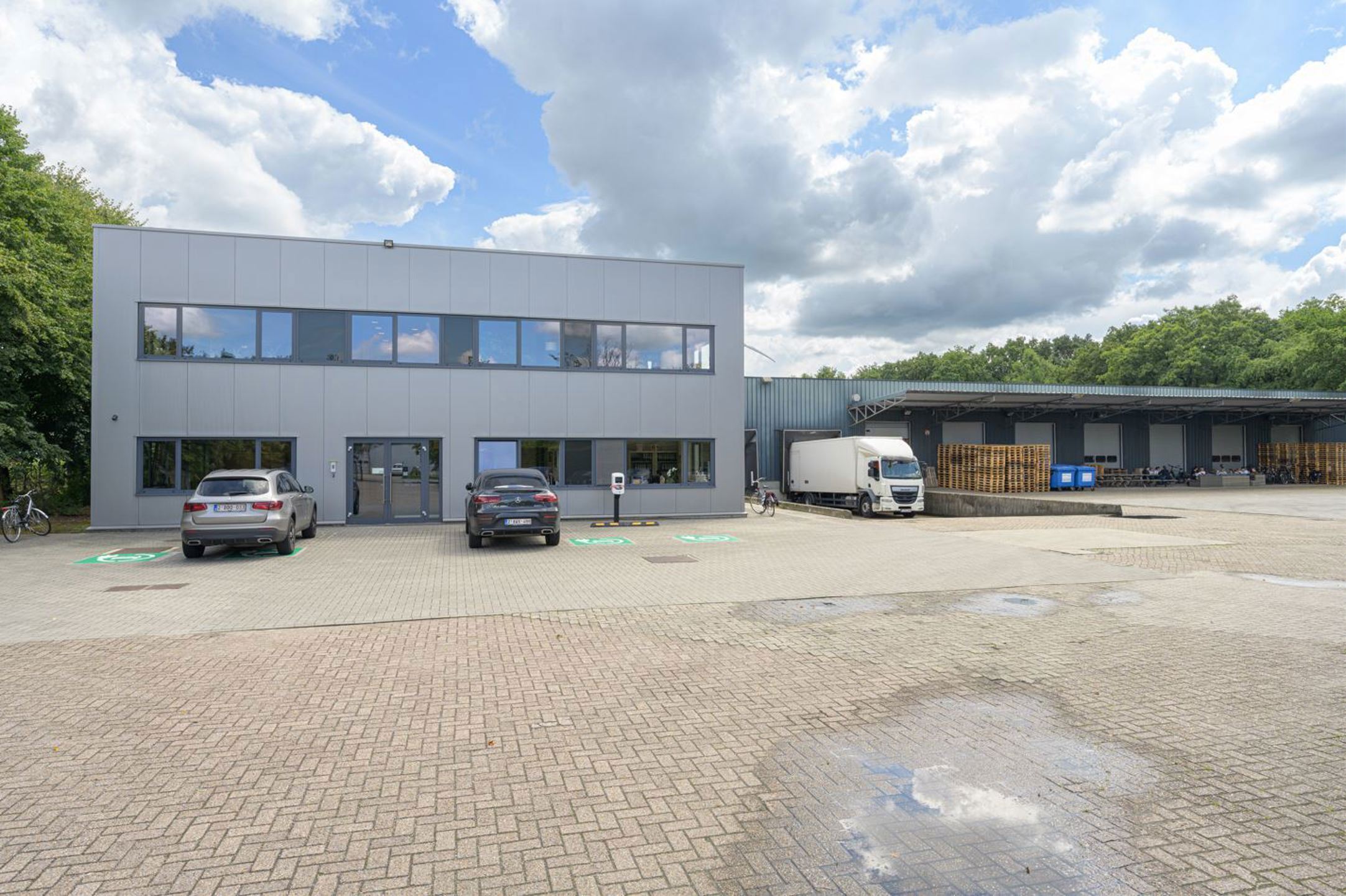 Industrieel gebouw te huur in Turnhout