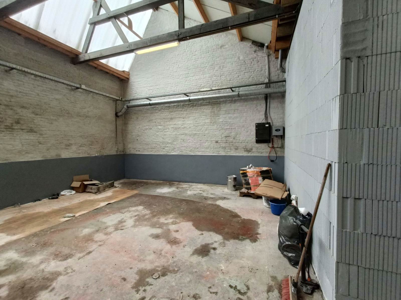 Opslagplaats te koop in Antwerpen Deurne