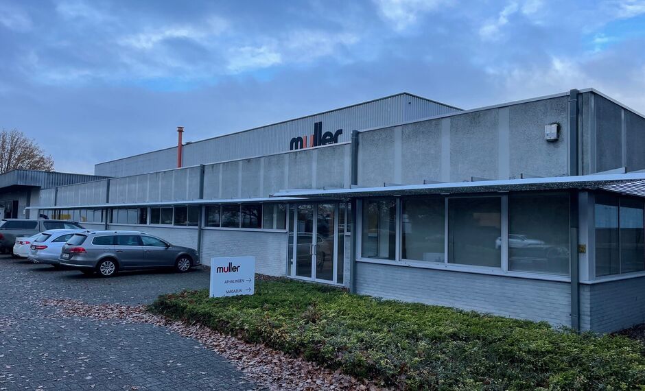 Bedrijfsgebouw te koop in Hoogstraten