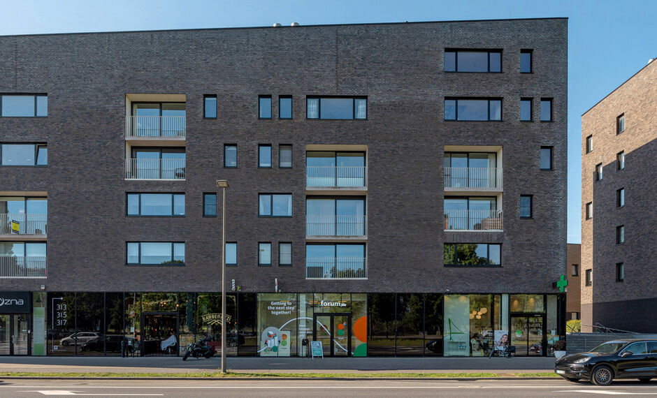 Commercieel gelijkvloers te koop in Antwerpen