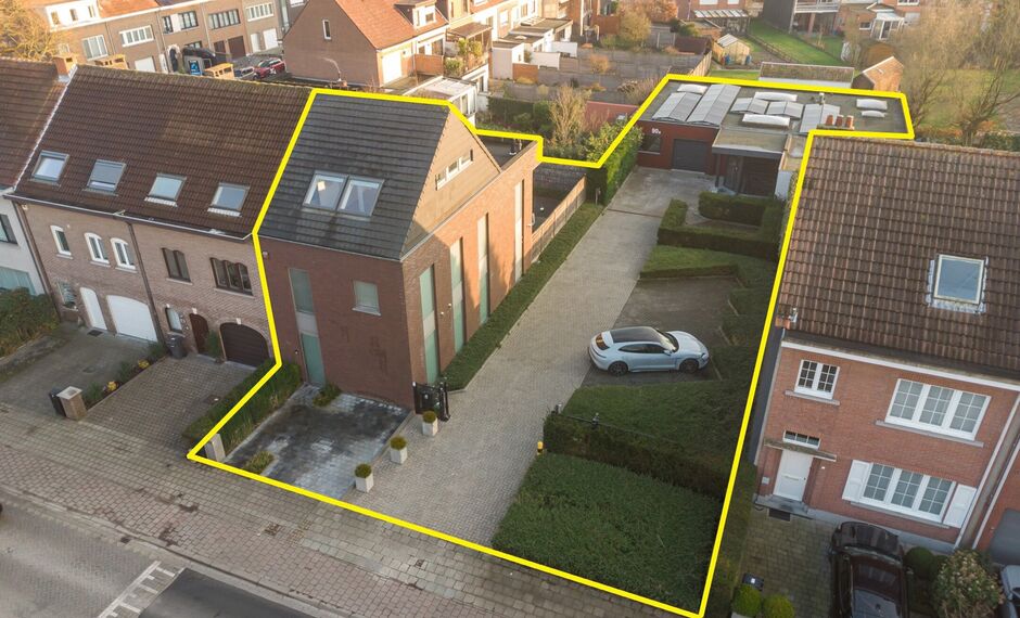 Gebouw voor gemengd gebruik te koop in Edegem