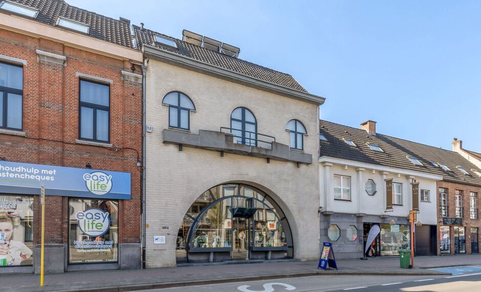 Gebouw voor gemengd gebruik te koop in Malle
