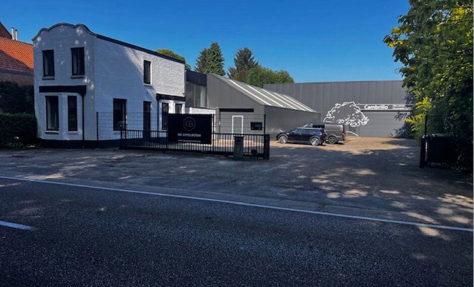 Industrieel gebouw te koop in Kalmthout