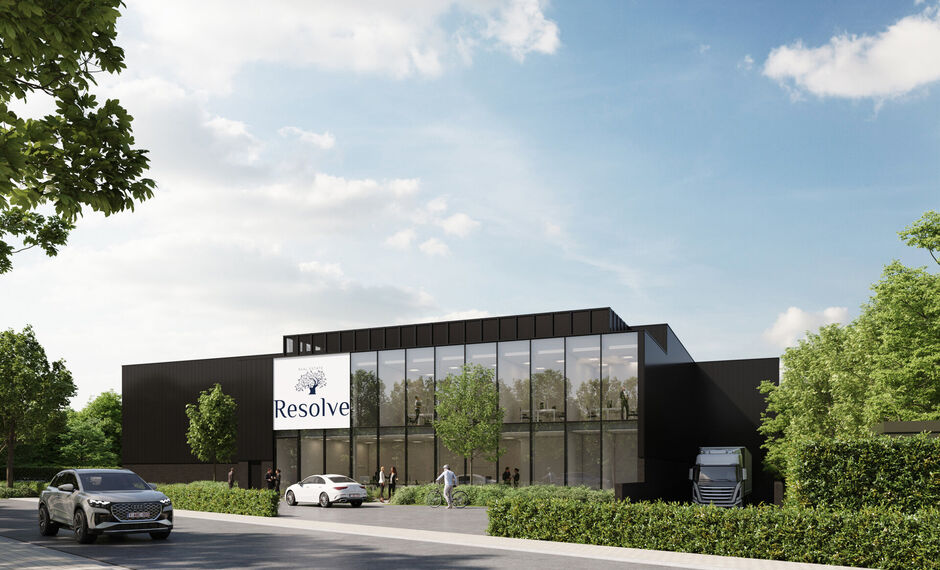 In de industriezone 'De Vloeiende' te Kapellen wordt een nieuw bedrijfsgebouw opgetrokken. Het betreft een gebouw van 1 791 m², bestaande uit 1 275 m² opslagruimte en 516 m² kantoorruimte/showroommogelijkheden, dit op een perceel van ca. 4900 m². Het