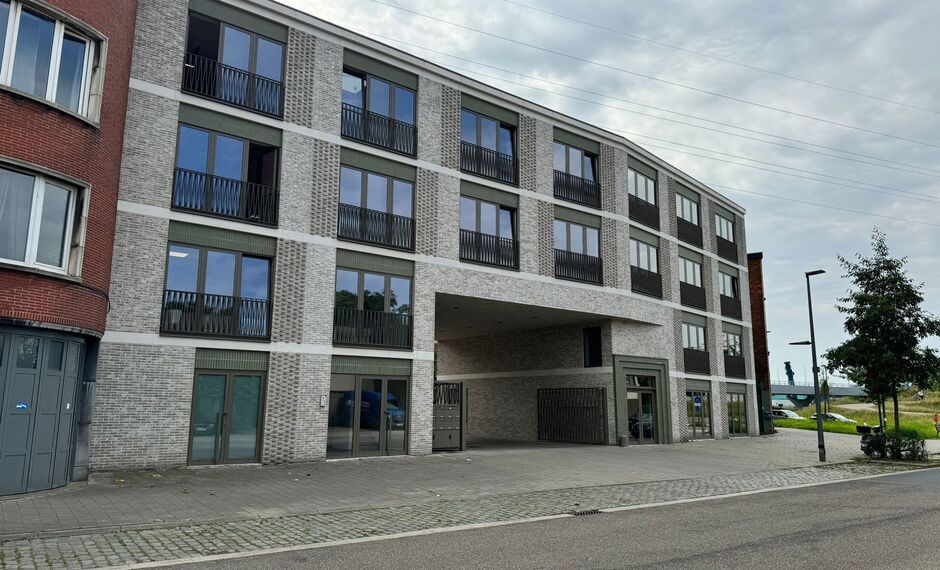 Kantoor te huur in Antwerpen Merksem