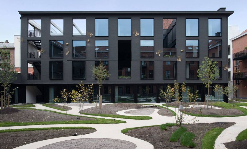 Kantoorgebouw te koop in Antwerpen