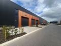 Strategisch gelegen te Heist-op-den-Berg, bieden wij binnen het nieuwbouw KMO-project &lsquo;Langveld&rsquo; een verhuurde KMO-unit te koop aan als investeringsopportuniteit.

Unit A7&nbsp;omvat ca. 324 m&sup2; opslagruimte/werkplaats met een vrije hoogte van ca. 7,5 met